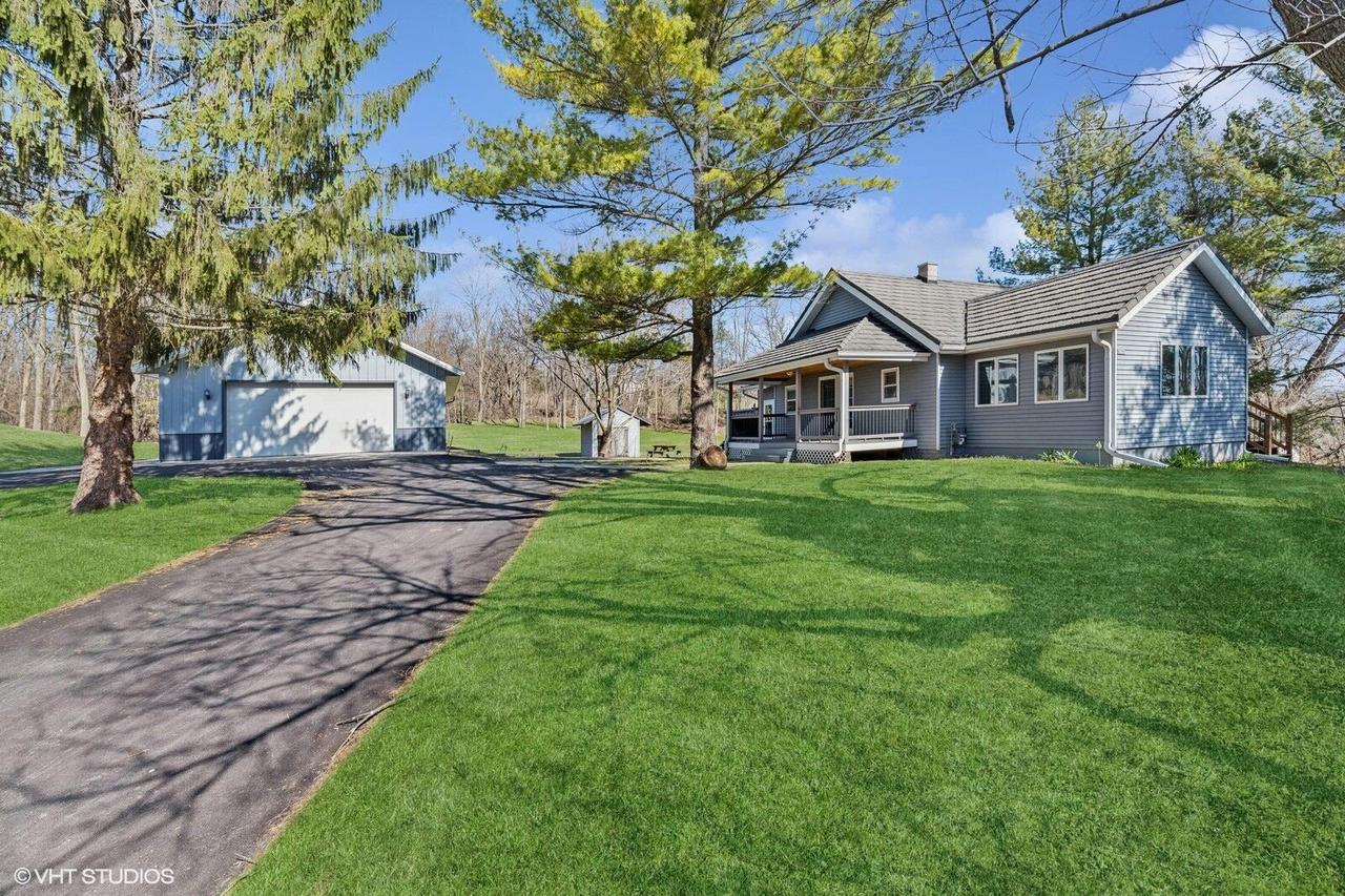 6256 Sheridan Springs, Lyons, WI 53105
