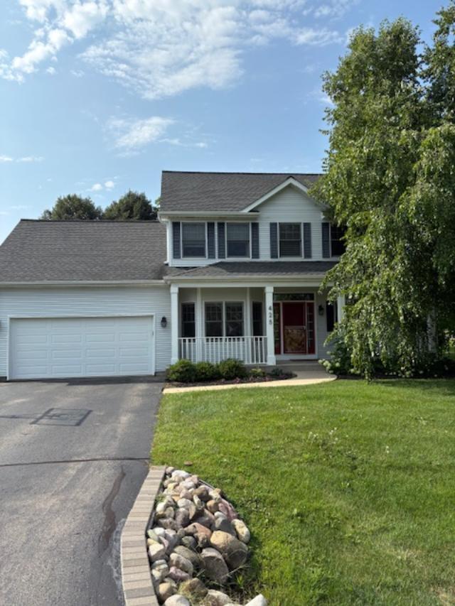 425 Maple Ln, Williams Bay, WI 53191