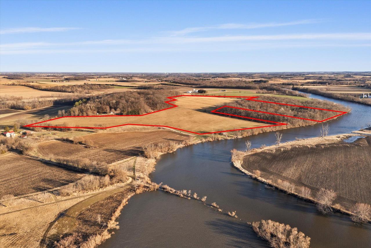Lt1 Vandre Rd, Milford, WI 53038
