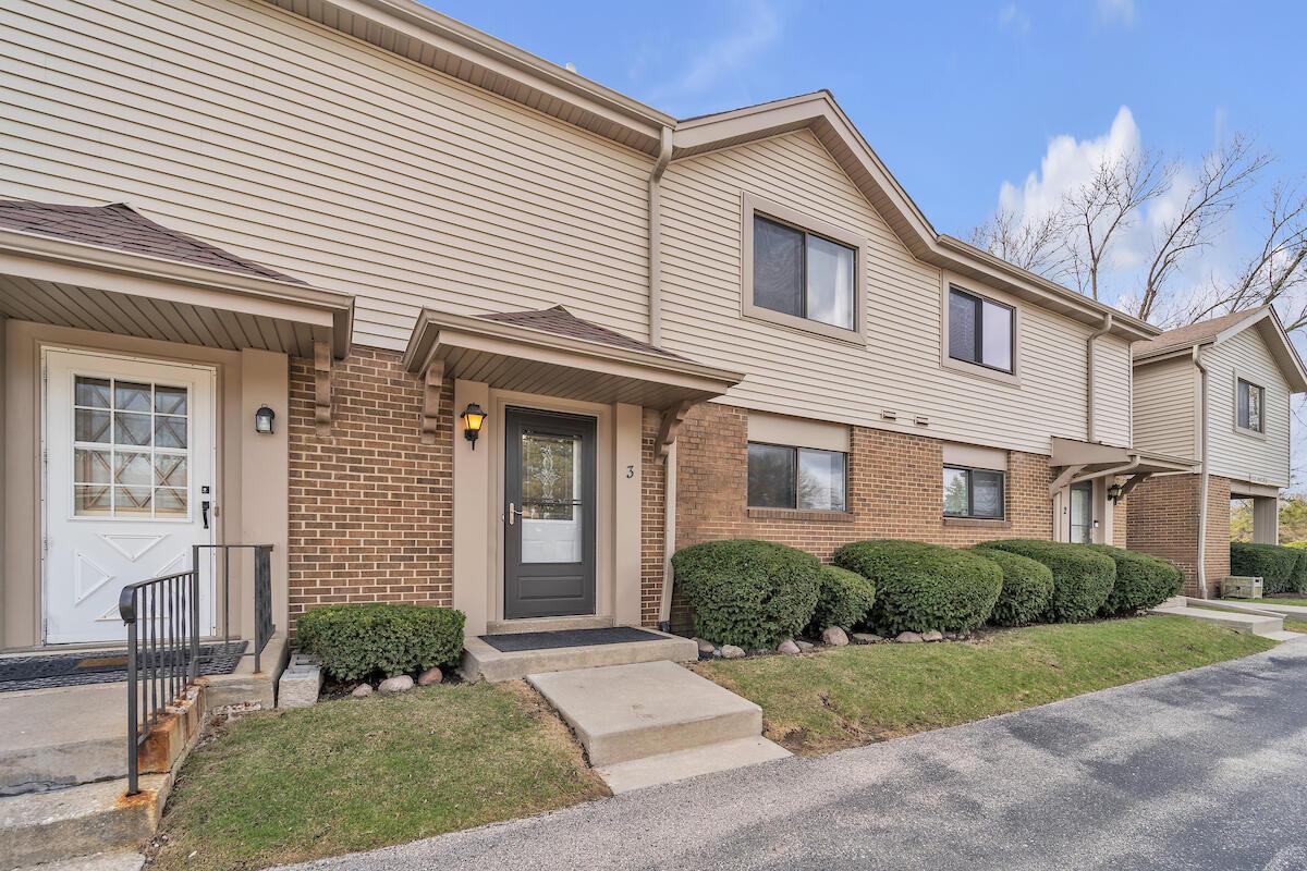 1505 Windsor Way #3, Mount Pleasant, WI 53406