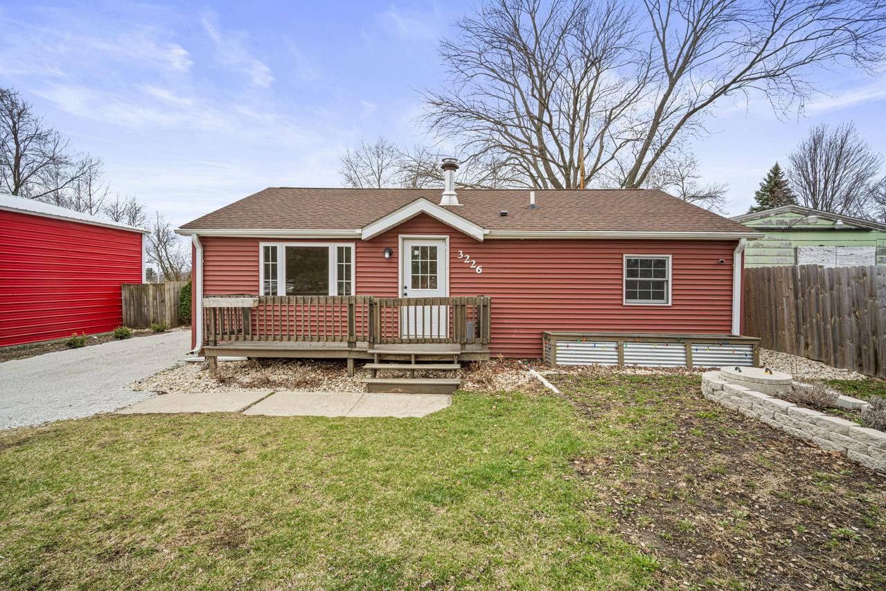3226 102nd Ave, Somers, WI 53144