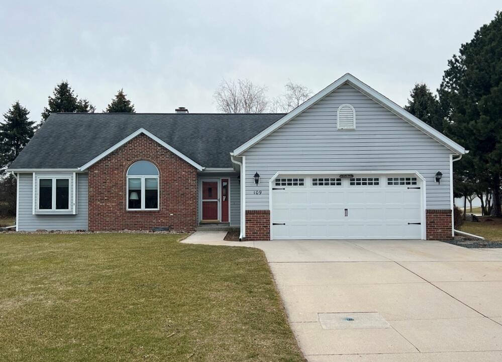 109 S South Hills, Plymouth, WI 53073