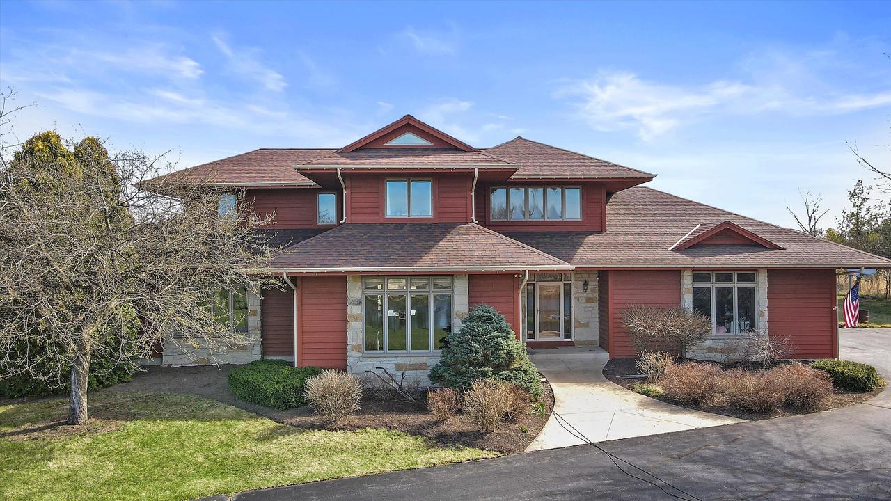 10201 W 3 Mile Rd, Raymond, WI 53126