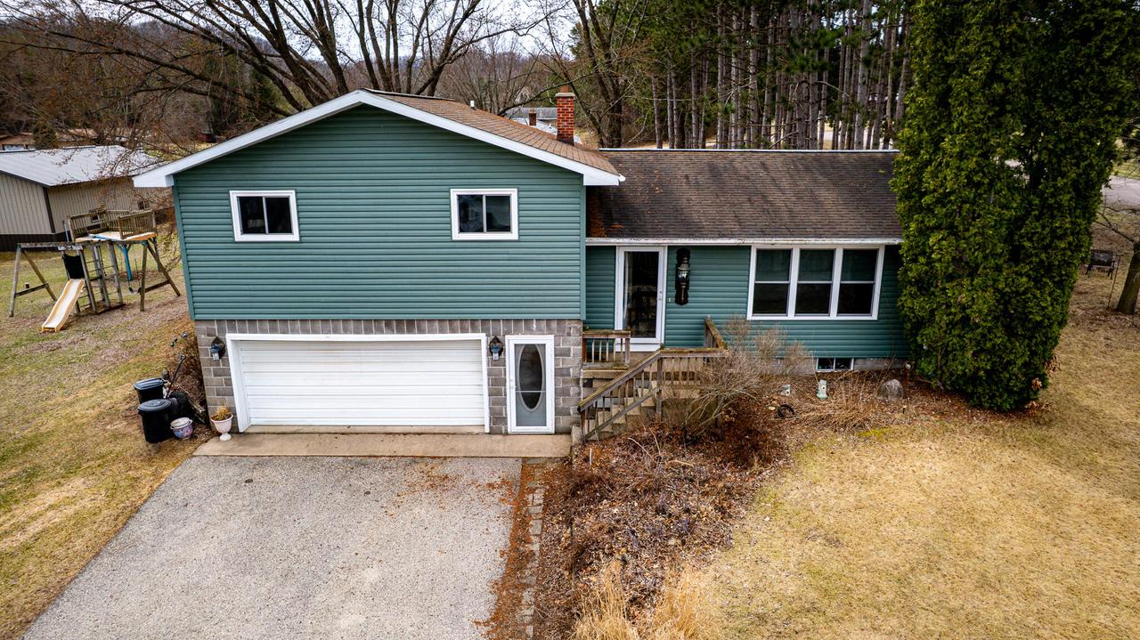 17674 Iliad Rd, Sparta, WI 54656