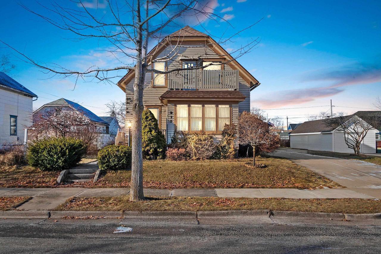 915 Wisconsin Ave, Kewaunee, WI 54216