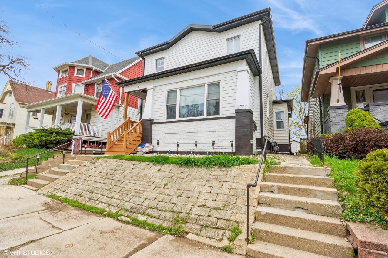 1131 Erie St, Racine, WI 53402