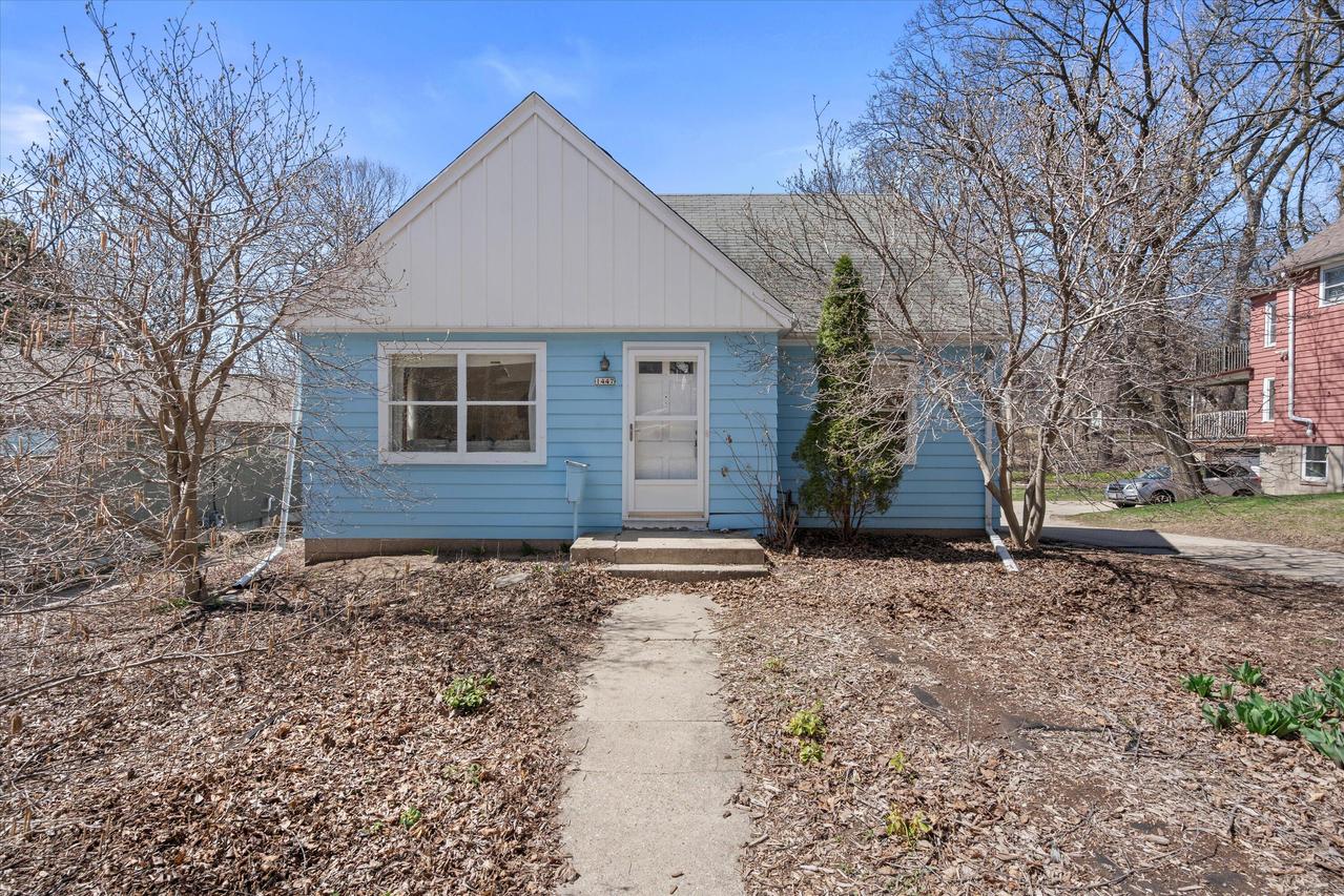 1447 St Charles St, Wauwatosa, WI 53213