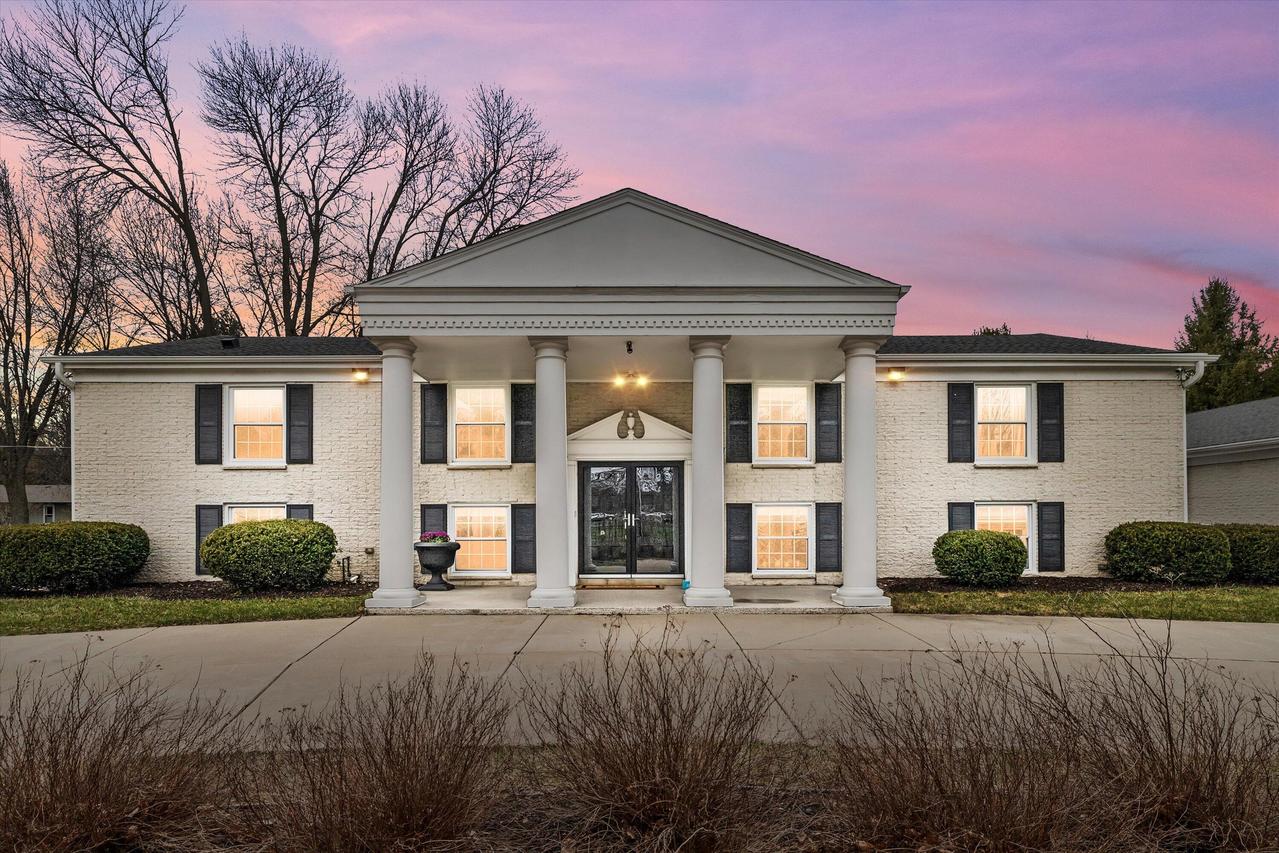 5116 Citation Dr, Wind Point, WI 53402