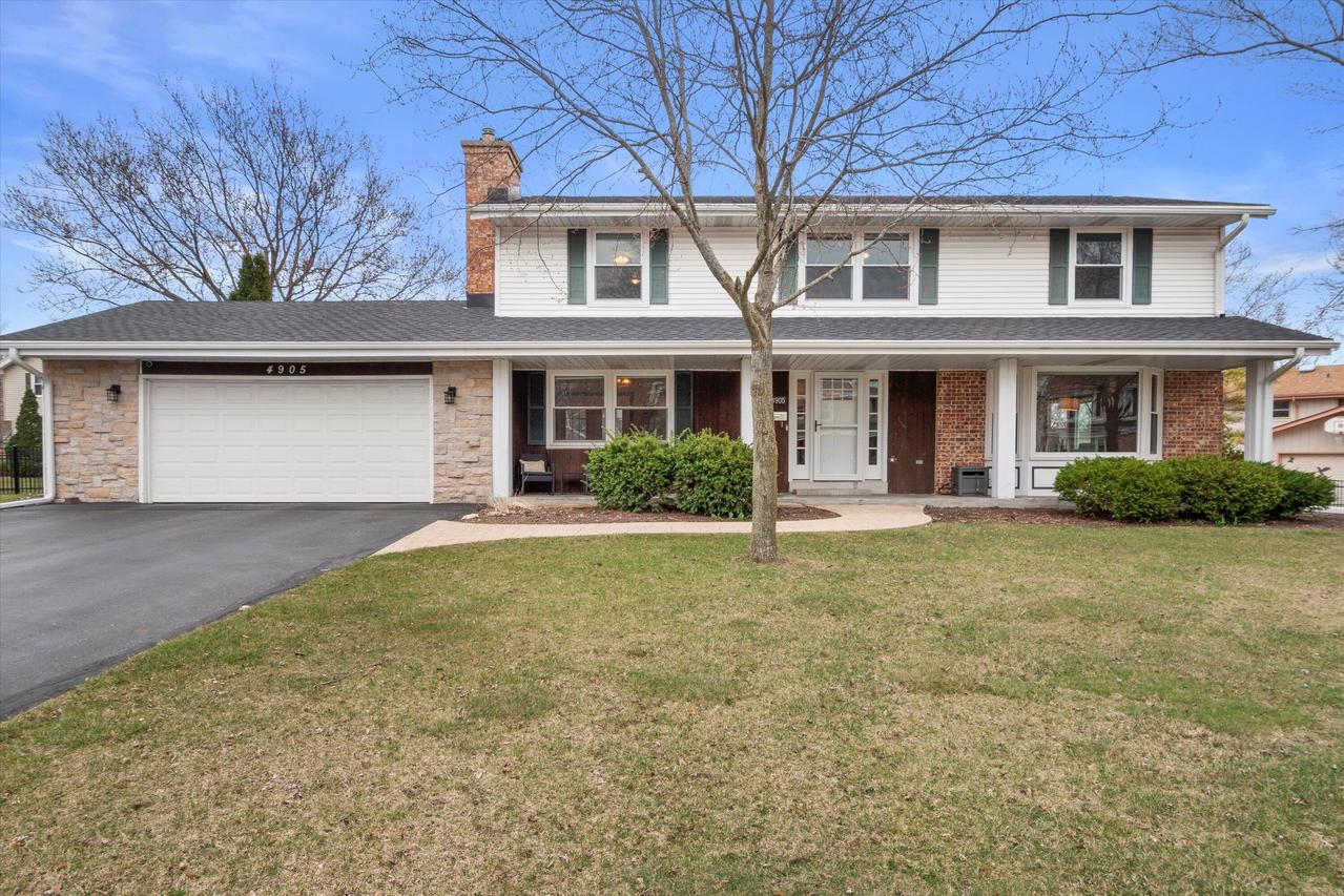 4905 Sutton Ln, Greendale, WI 53129