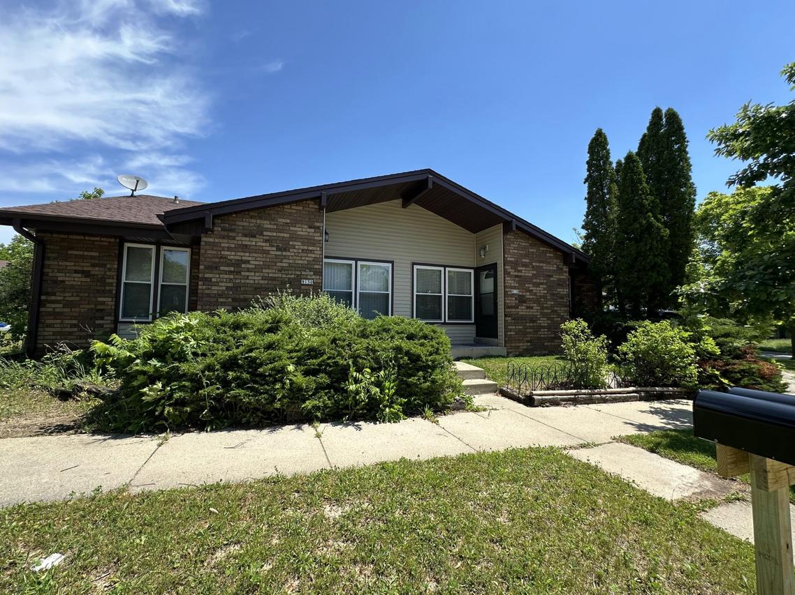 9128 N Joyce Ave #9130, Milwaukee, WI 53224