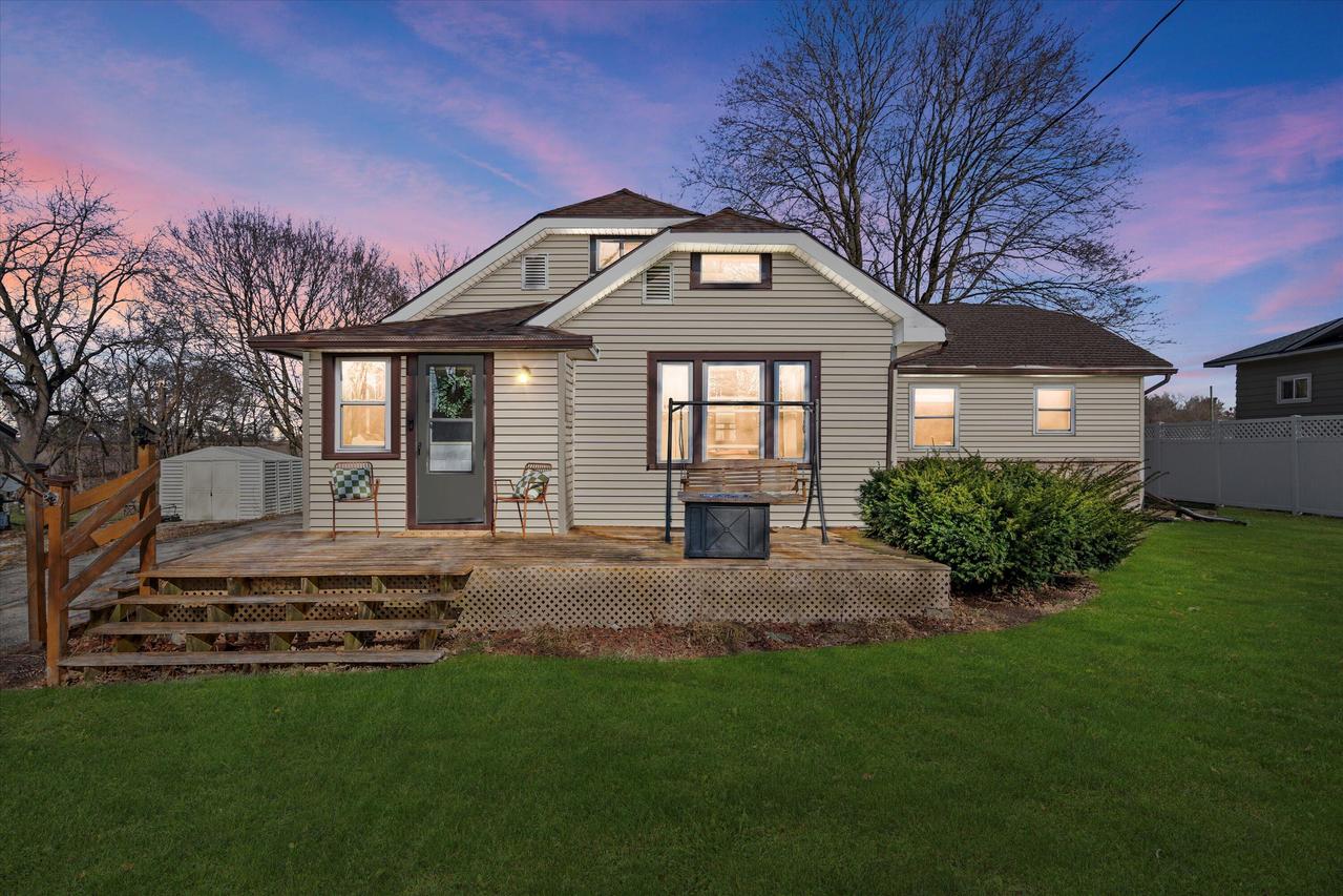 8426 N Lima Center, Lima, WI 53190