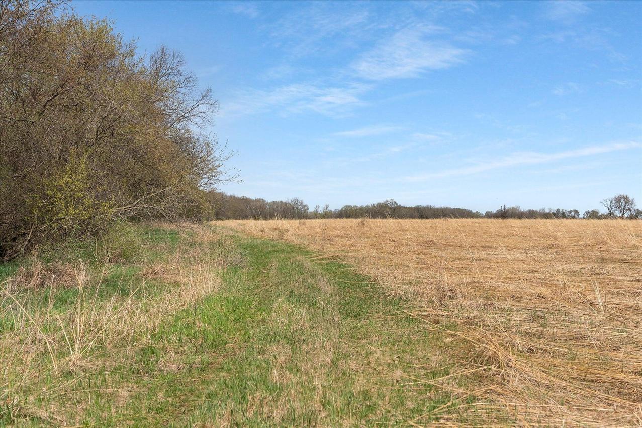 Lt1 County Road Z -, Ottawa, WI 53118
