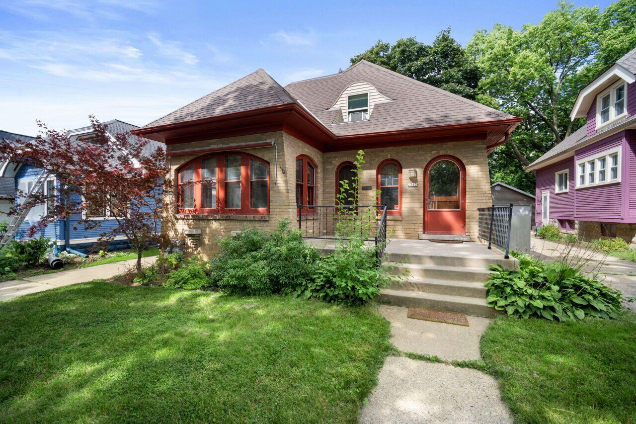 2363 N 66th St #2363A, Wauwatosa, WI 53213