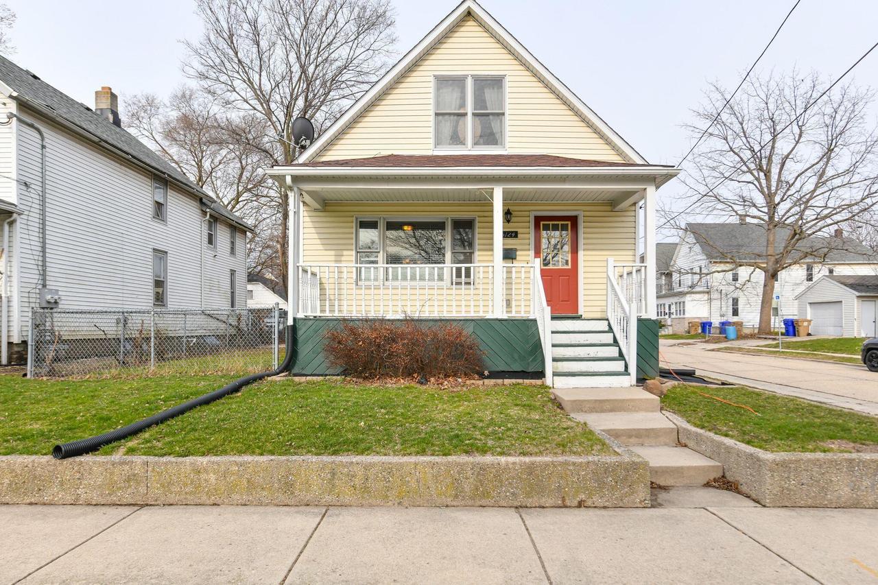 5124 17th Ave, Kenosha, WI 53140