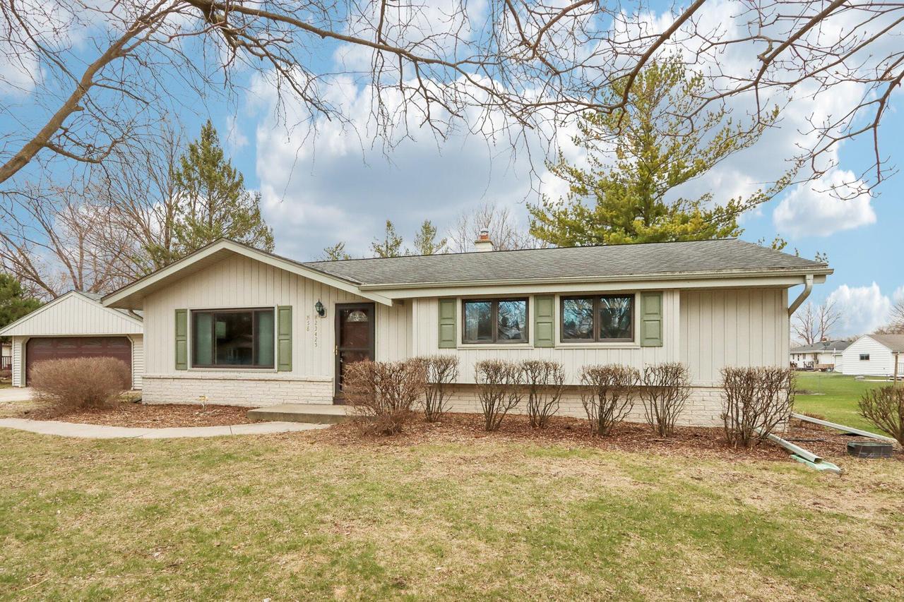 N58W23425 Aster Dr, Sussex, WI 53089