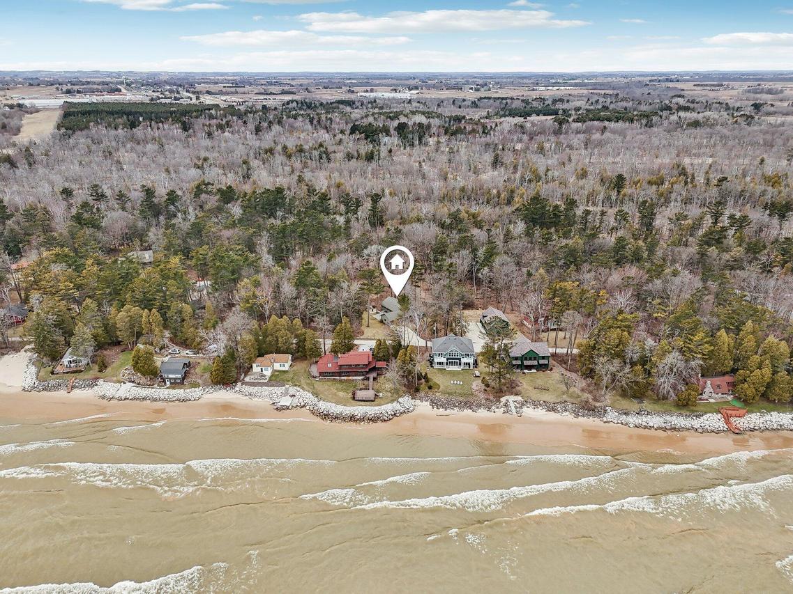 N2258 S Foster Rd, Holland, WI 53070