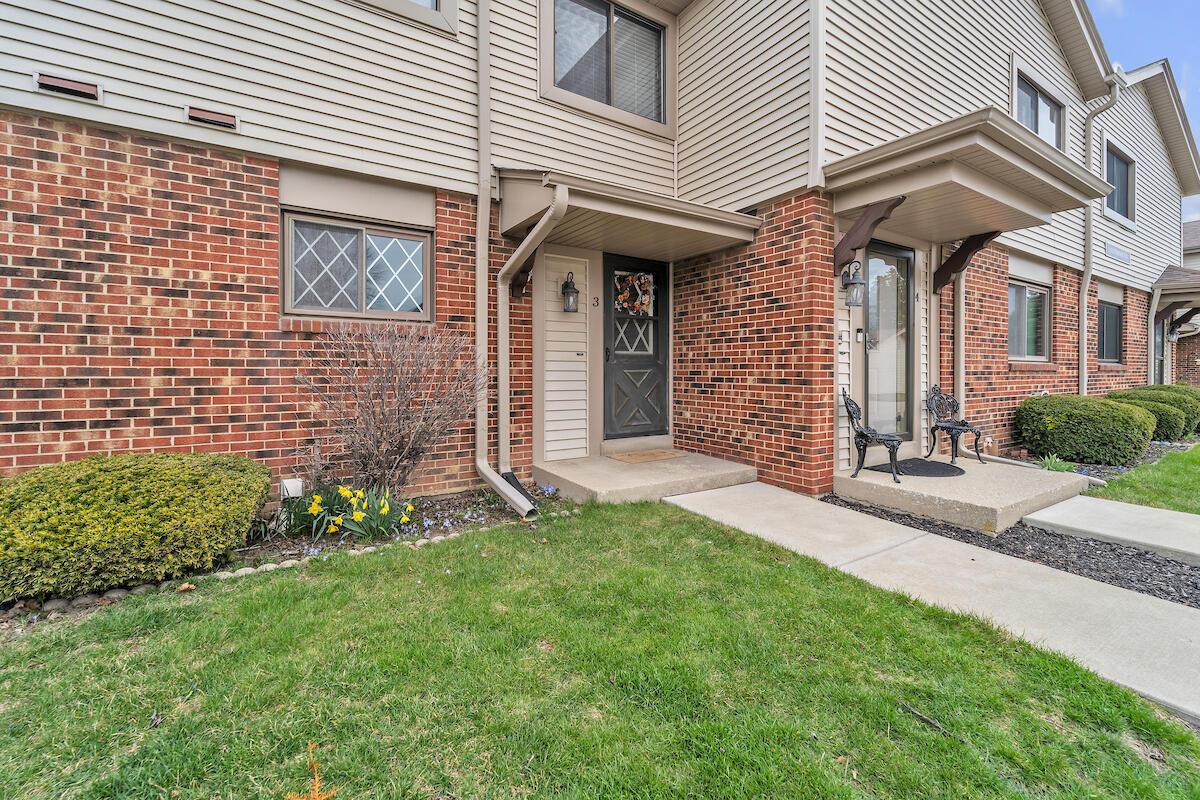 1521 Windsor Way #3, Mount Pleasant, WI 53406