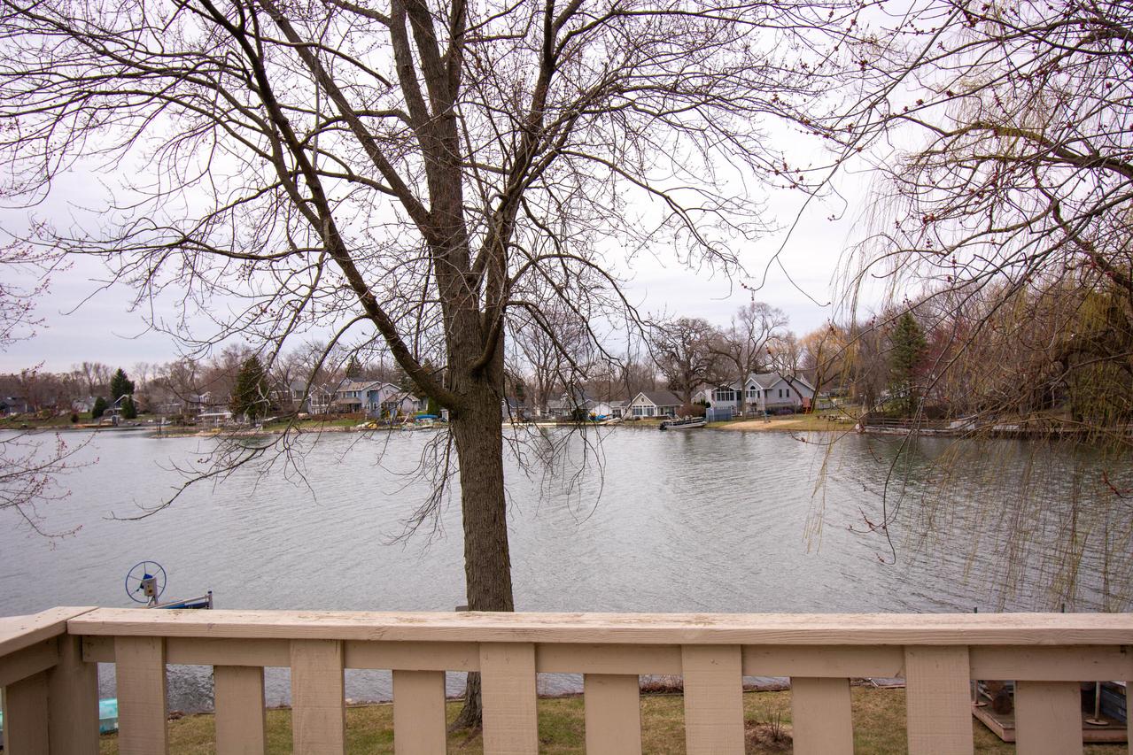 12101 216th Ave, Bristol, WI 53104