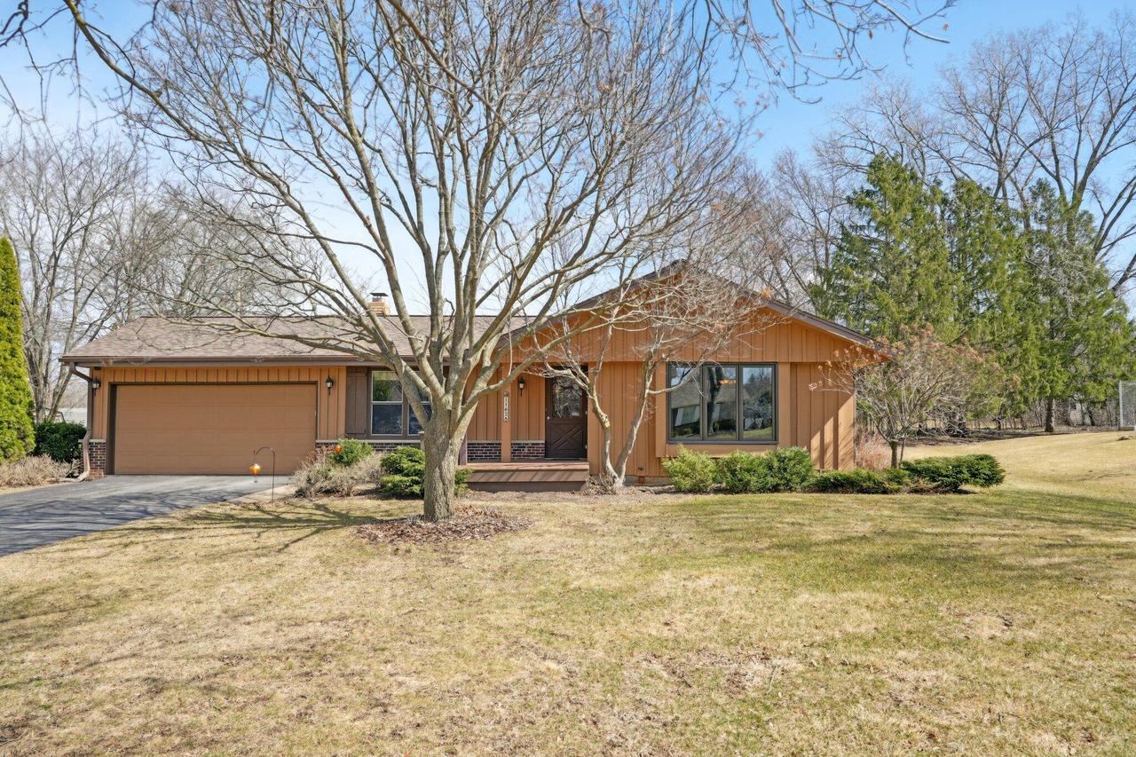 11628 N Eugene Ave, Mequon, WI 53092