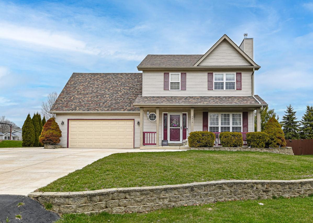 2812 5 Mile Rd, Caledonia, WI 53402