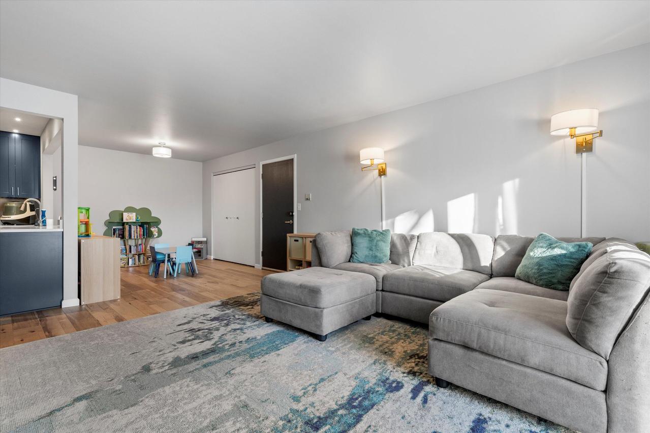 350 Park Hill #A, Pewaukee, WI 53072