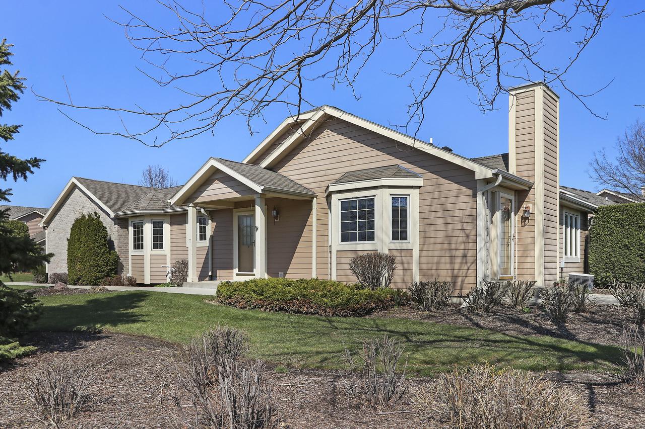 4267 91st Pl #2, Pleasant Prairie, WI 53142