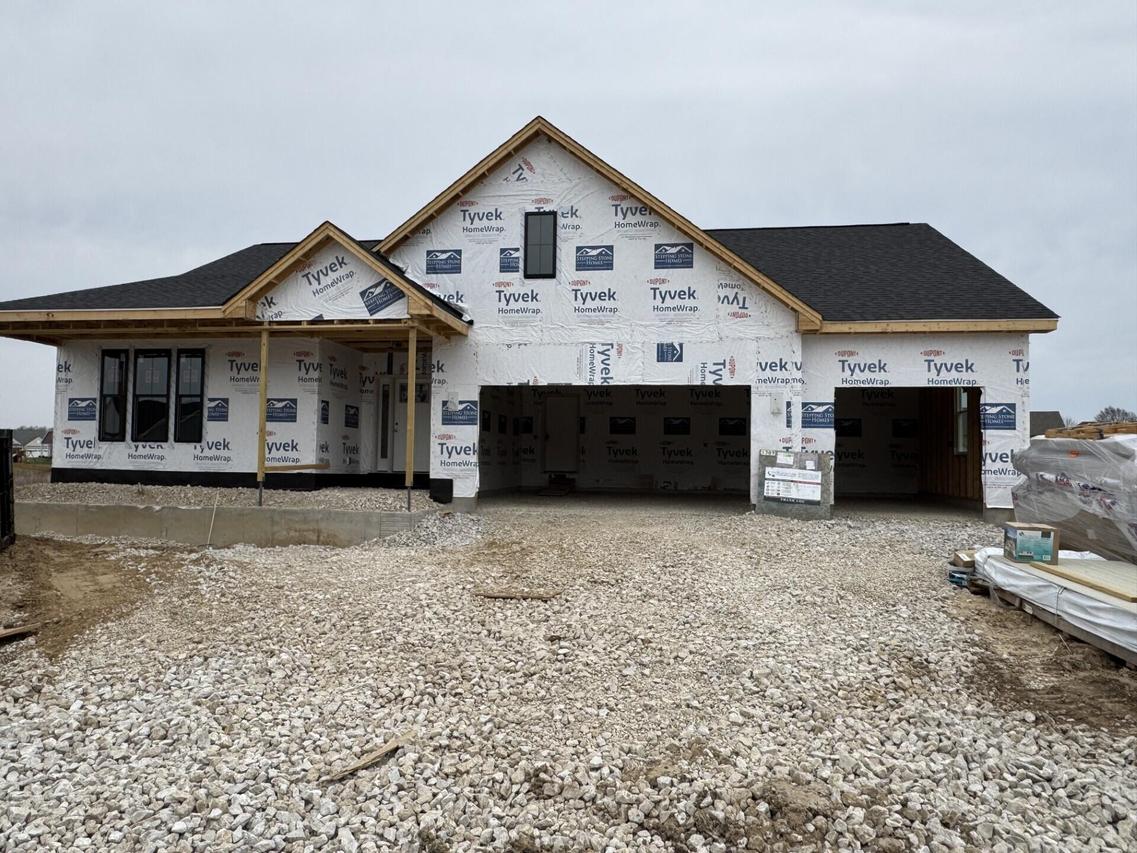 1309 Mamerow Ln, Oconomowoc, WI 53066