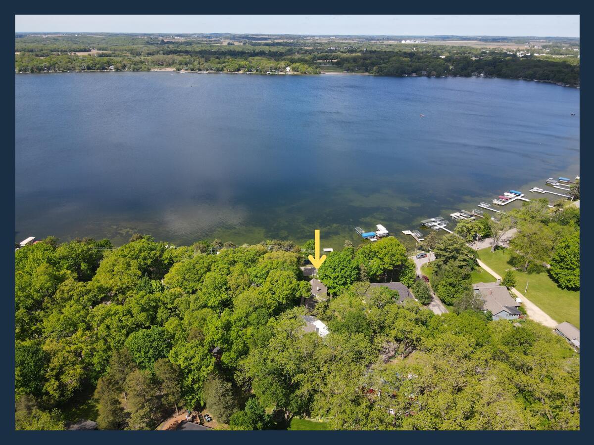 W9160 Ripley Rd, Oakland, WI 53523