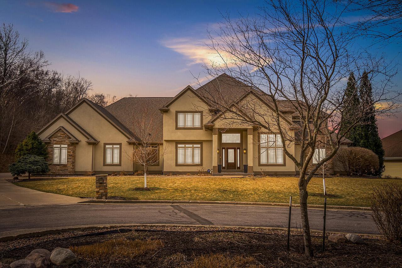 2654 Spring Hill, Onalaska, WI 54650