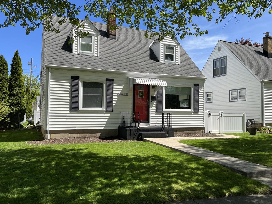 3630 N 99th St, Milwaukee, WI 53222