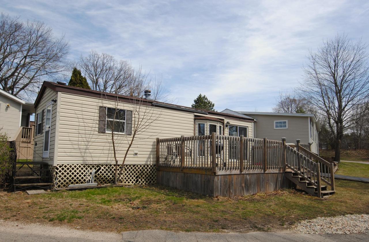 W5229 W Surfwood Dr #77, La Grange, WI 53121