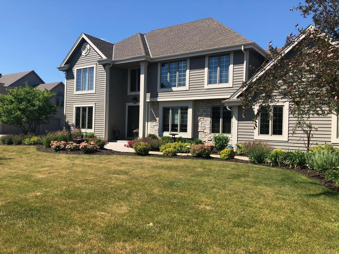 N36W22620 Long Valley, Pewaukee, WI 53072