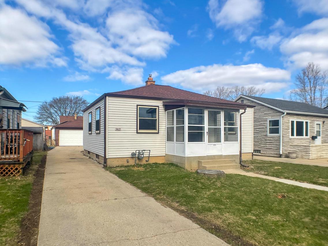 3413 S Alabama Ave, Milwaukee, WI 53207
