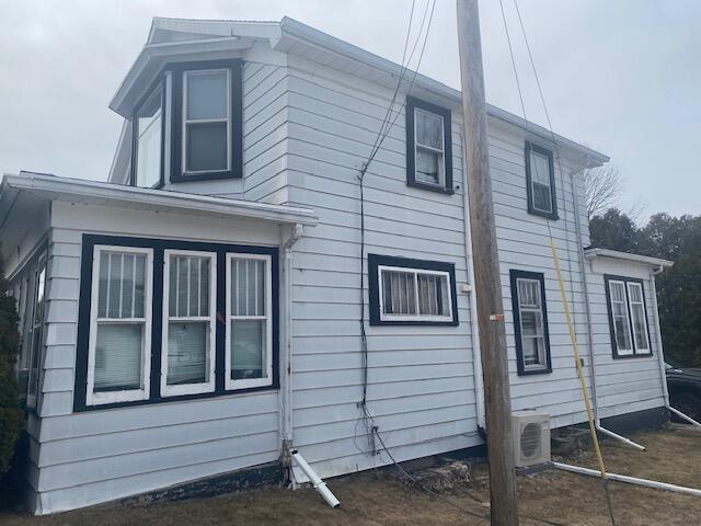 1820 East St, Two Rivers, WI 54241