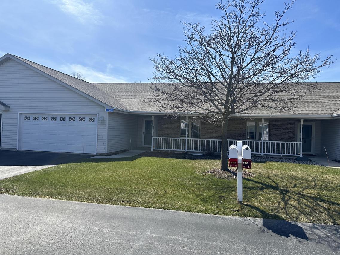 1902 Havenwood Ct, Sheboygan, WI 53081