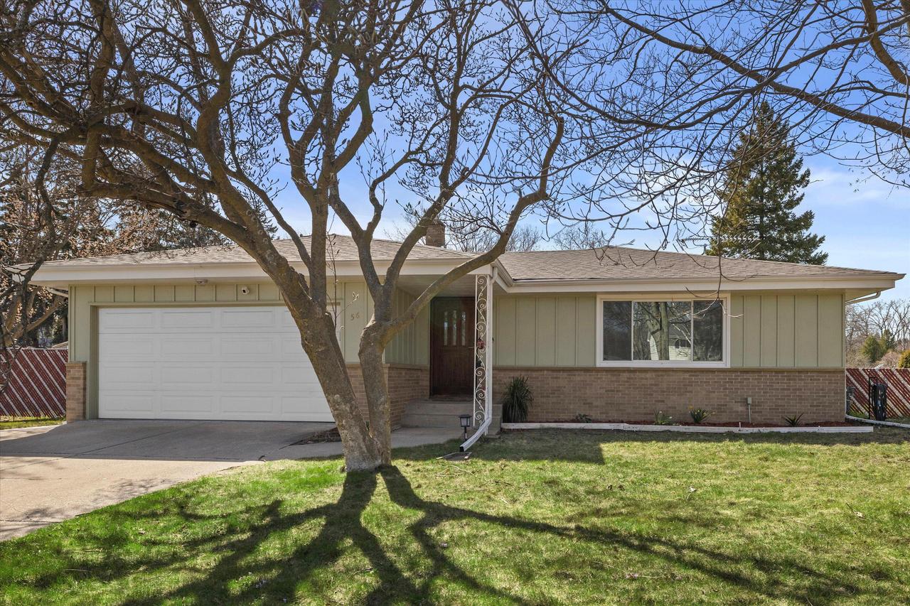 56 Ohio St, Racine, WI 53405