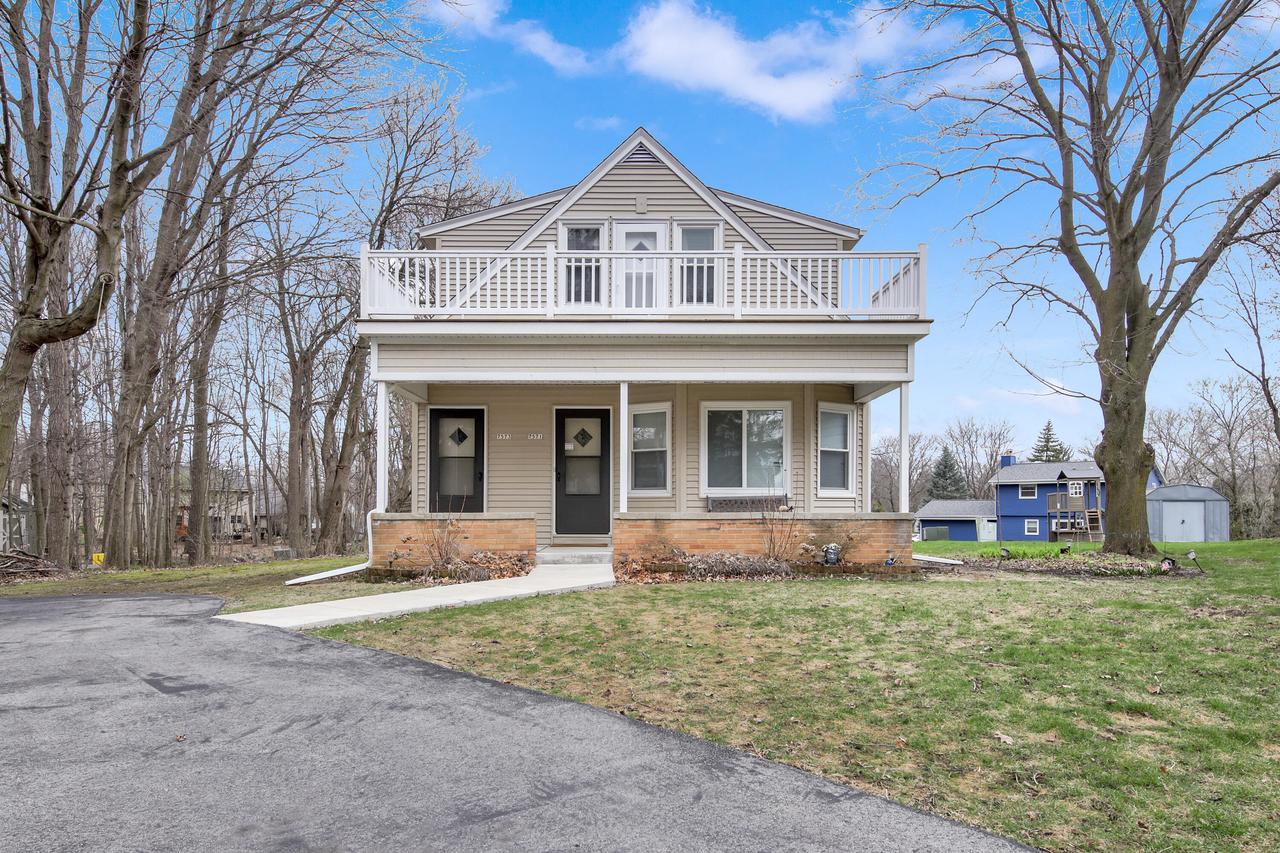 7571 S 68th St #7573, Franklin, WI 53132