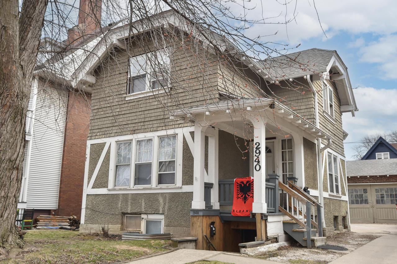 2940 N Maryland Ave, Milwaukee, WI 53211