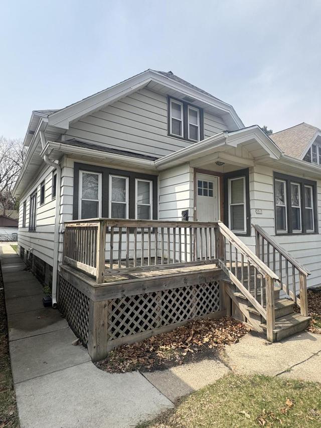 5515 N 32nd St, Milwaukee, WI 53209