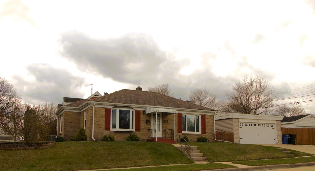 4501 Haven Ave, Racine, WI 53405