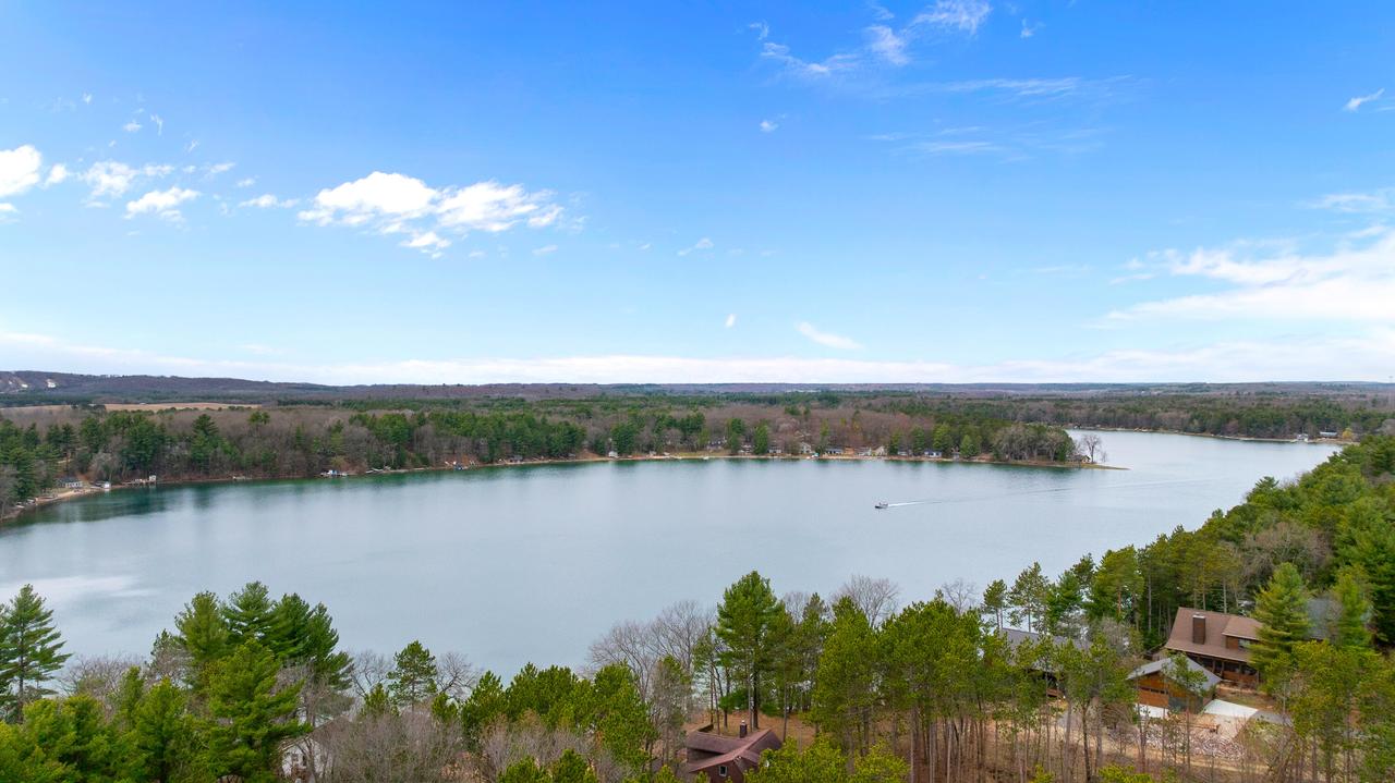 N4823 Peppler Ln, Mount Morris, WI 54984