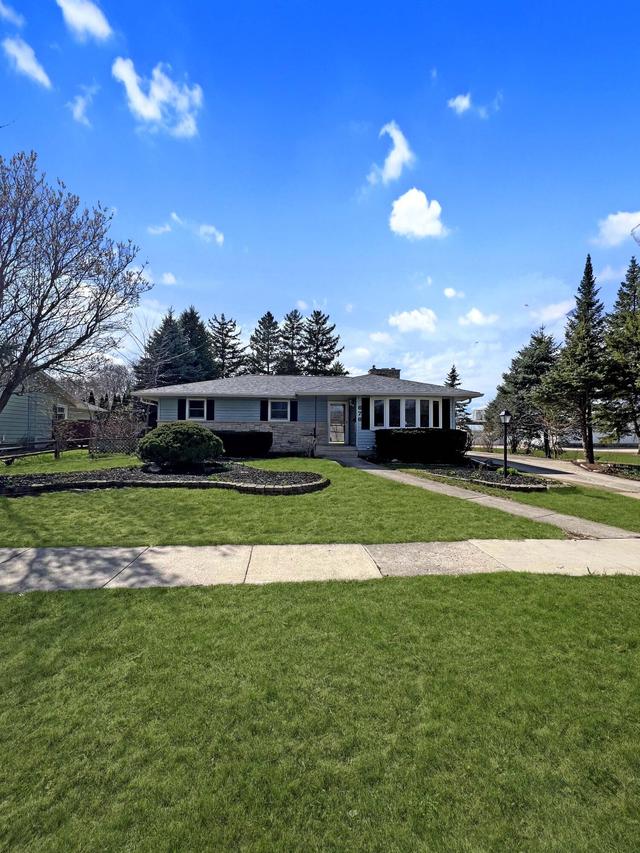 676 Martin Ave, Fond Du Lac, WI 54935