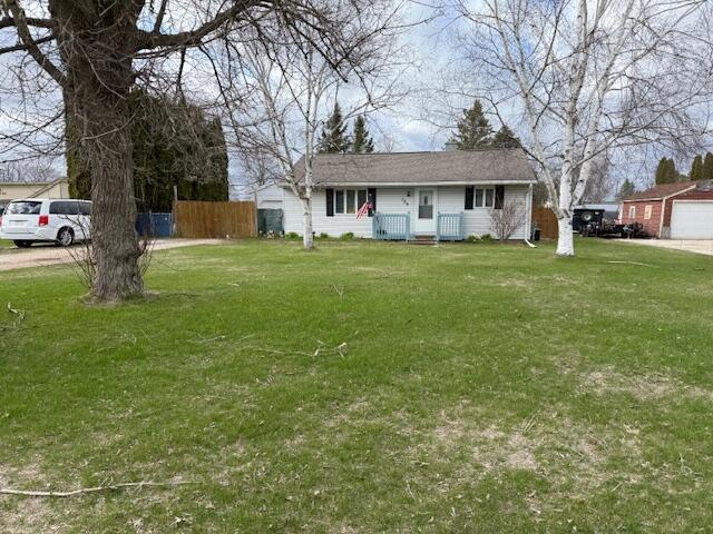 125 E Church St, Mishicot, WI 54228