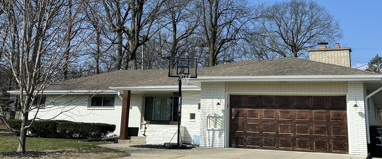 4505 N 109th St., Wauwatosa, WI 53225