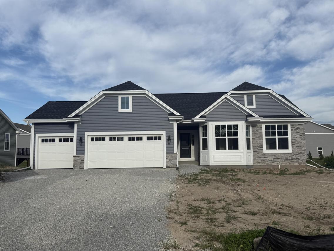 85 York St #Lt3, Union Grove, WI 53182