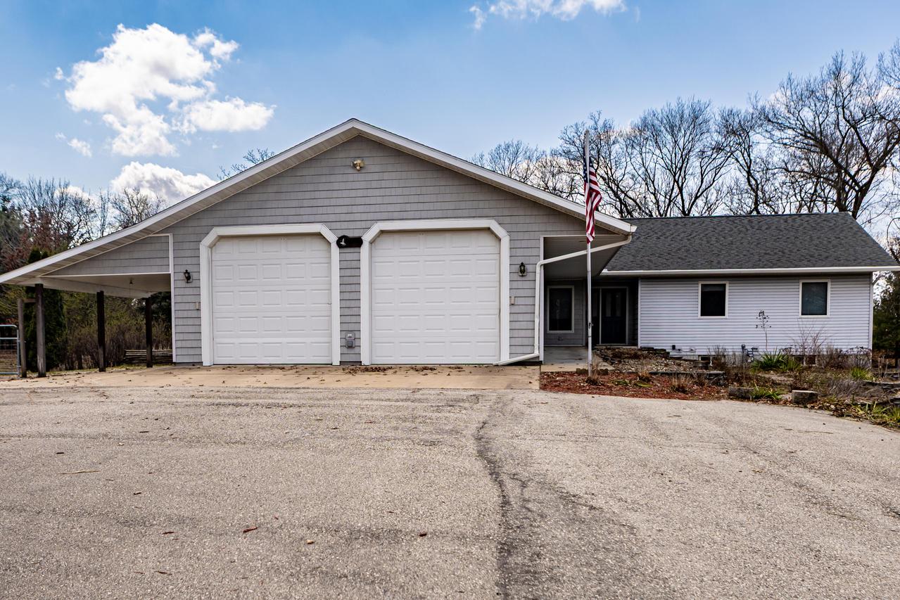 18659 Ibeam Rd, Sparta, WI 54656