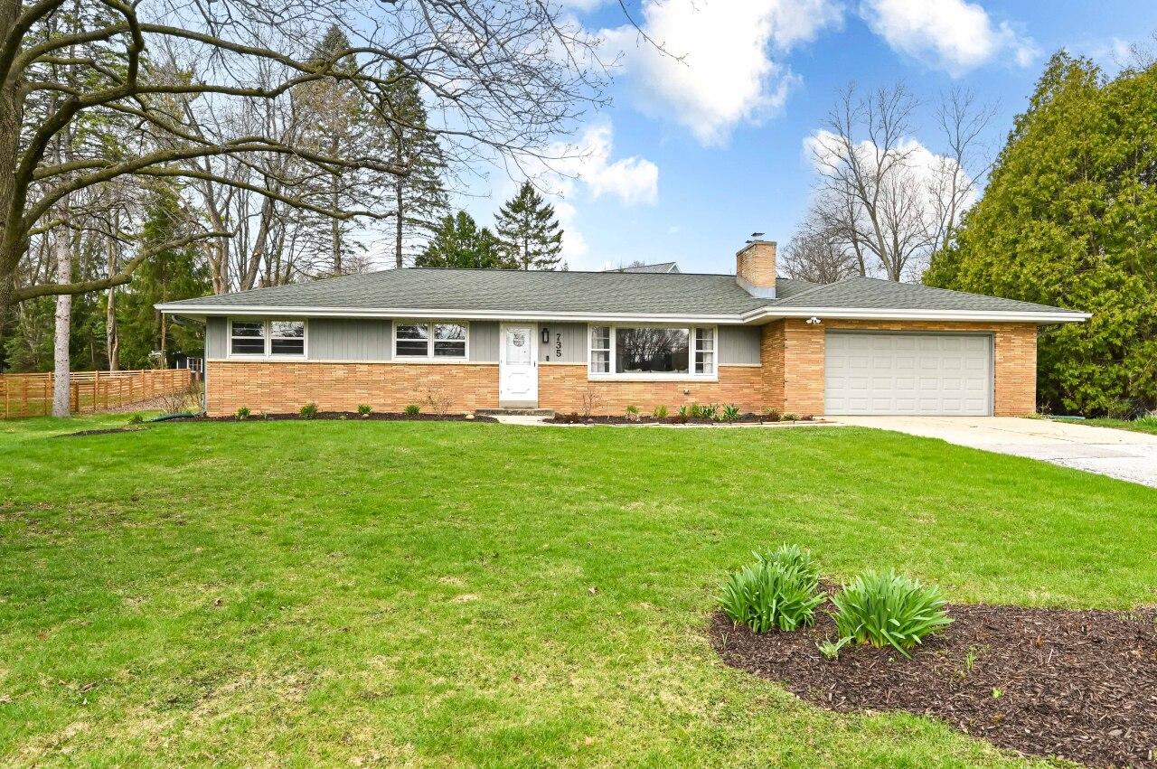 735 Elm Grove, Elm Grove, WI 53122