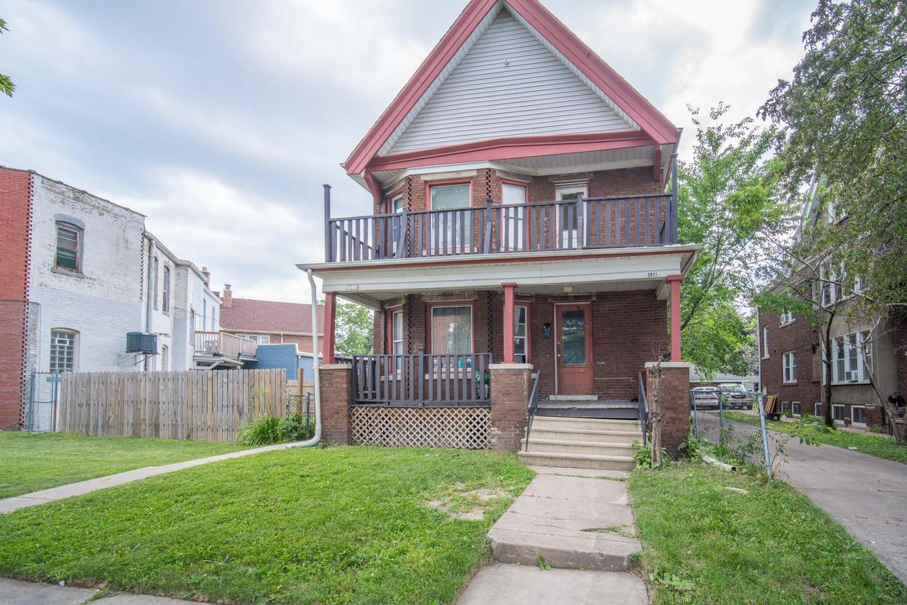 2031 S 19th St, Milwaukee, WI 53204