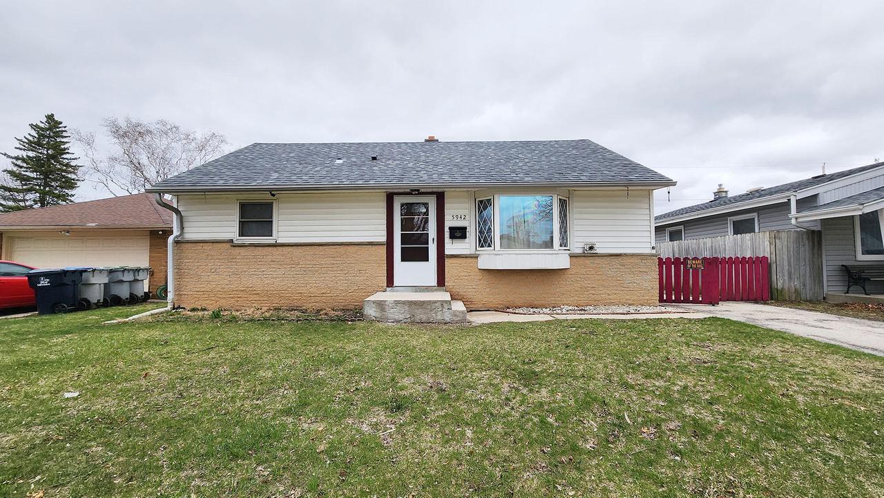 5942 N 79th St, Milwaukee, WI 53218