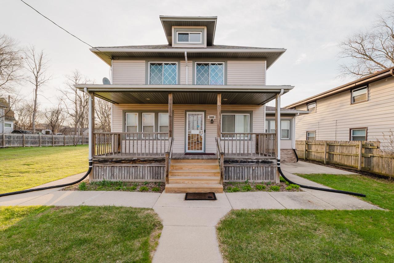 5660 N 43rd St, Milwaukee, WI 53209